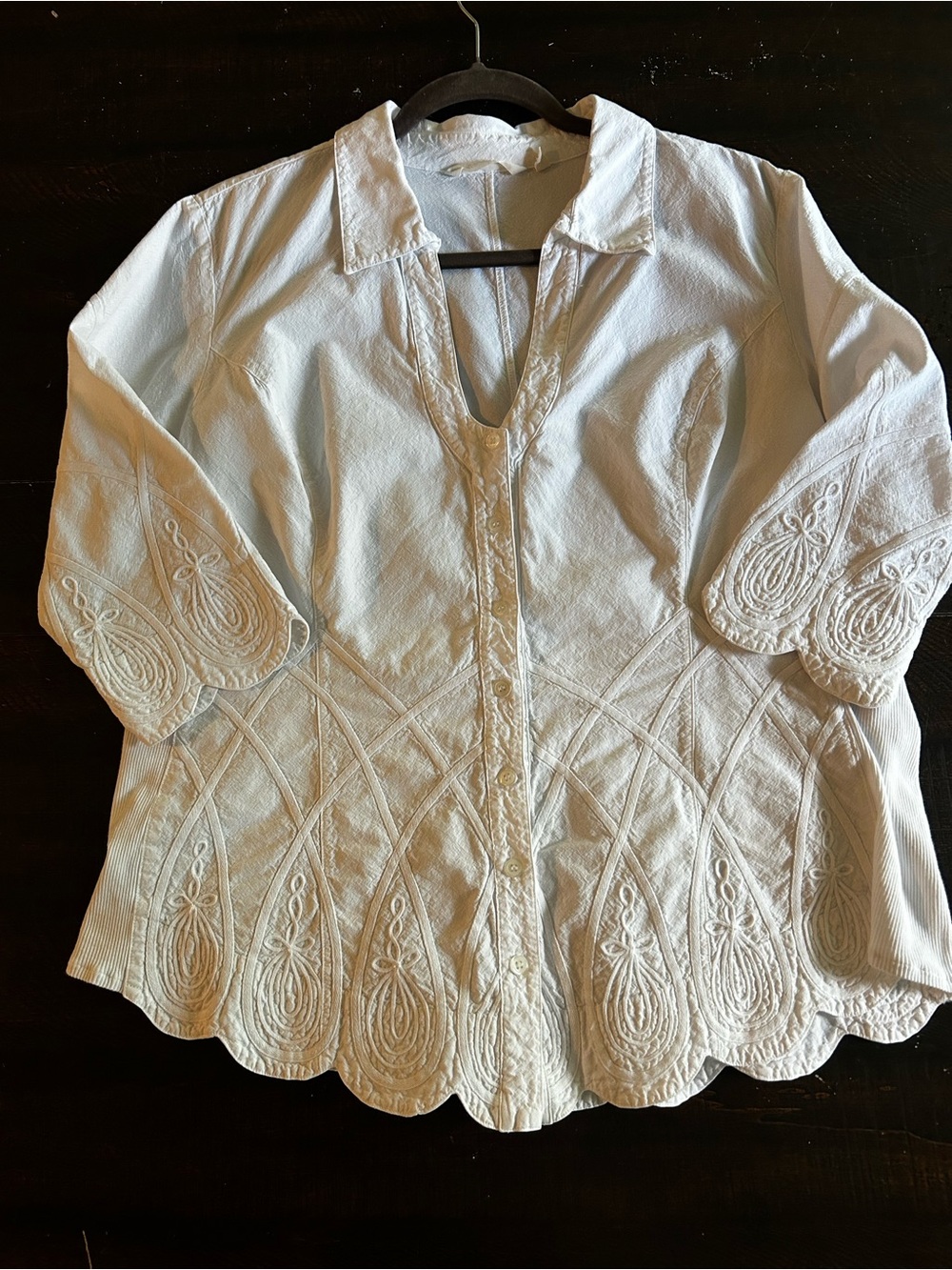 Soft Surroundings White Embroidered V-Neck Button Front Top - Picture 3 of 9